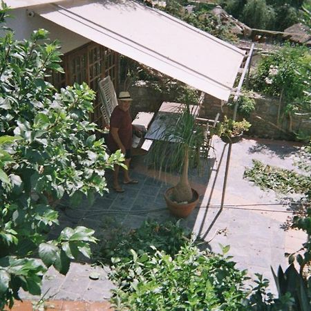 Roditses Beach Sea Front Apartments Đảo Samos Ngoại thất bức ảnh