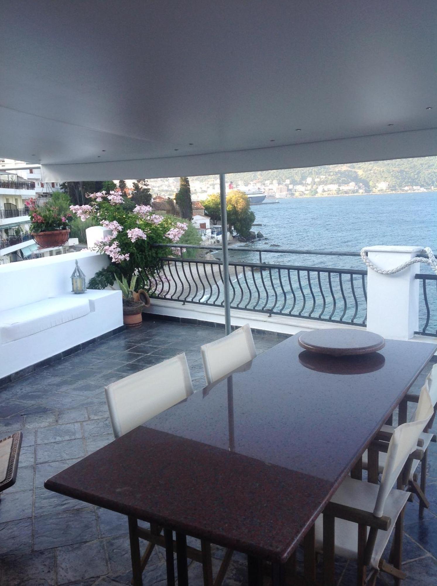 Roditses Beach Sea Front Apartments Đảo Samos Ngoại thất bức ảnh